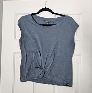 Toad&Co Dusty Blue Knot Front Muscle Tee Size M
